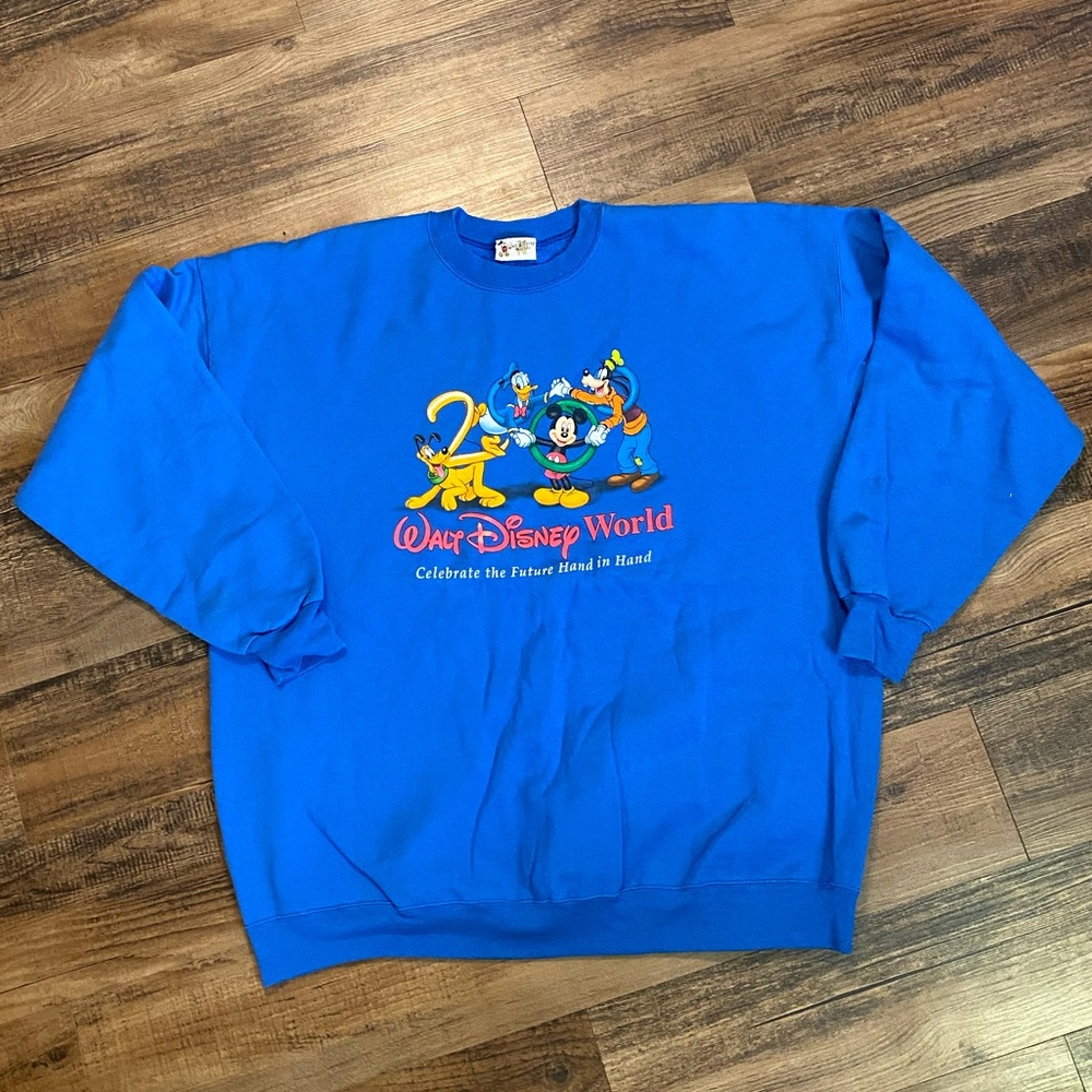 Vintage Disney 2000 Sweatshirt WDW Disneyworld
